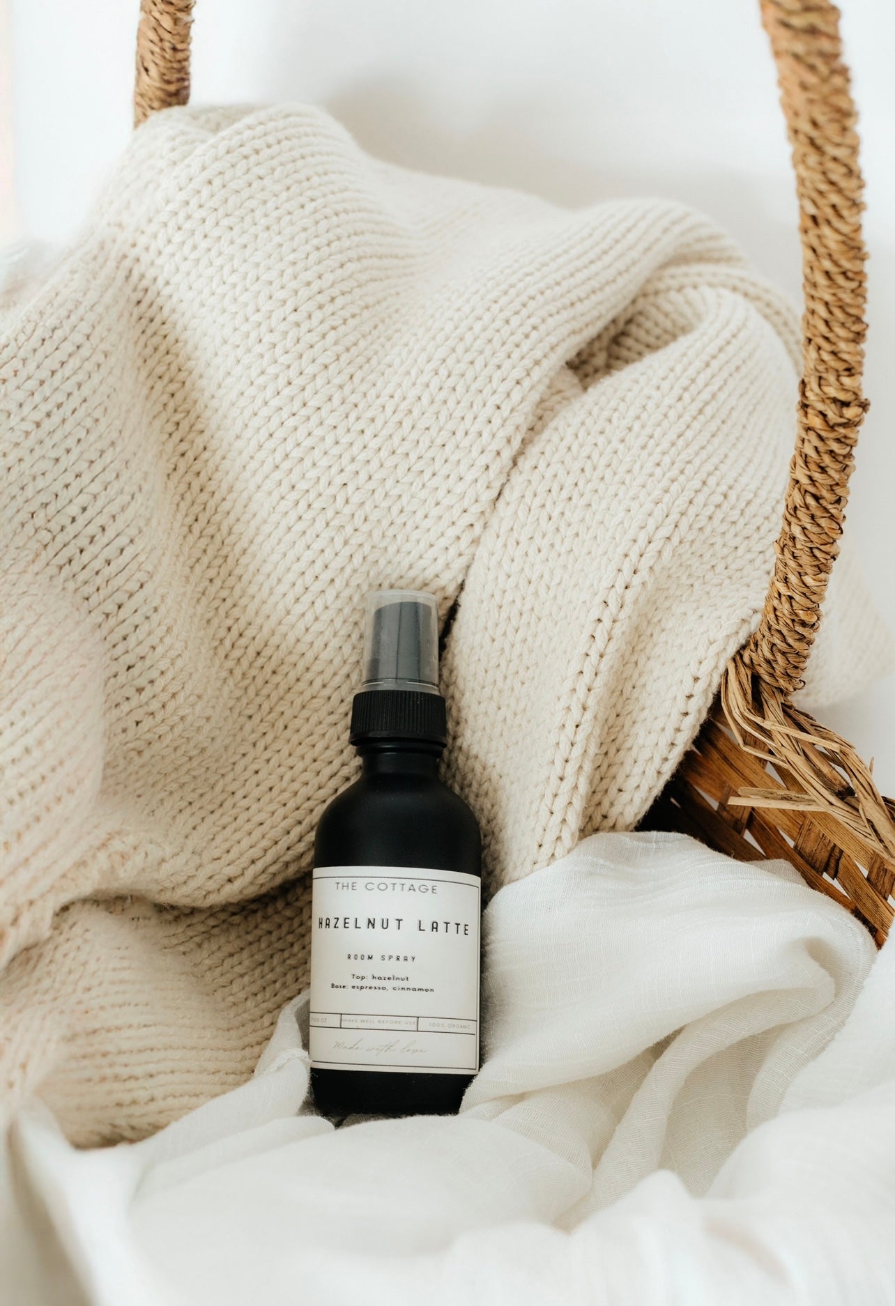 Room and Linen Spray (4 oz)